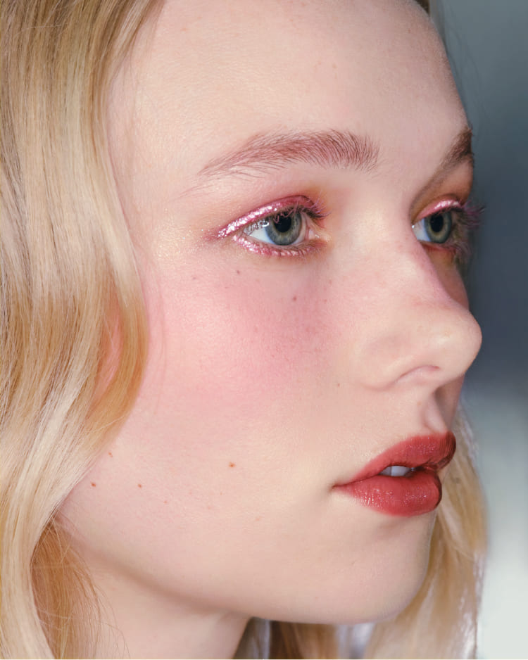 MAKEUP LOOK イメージモデル画像